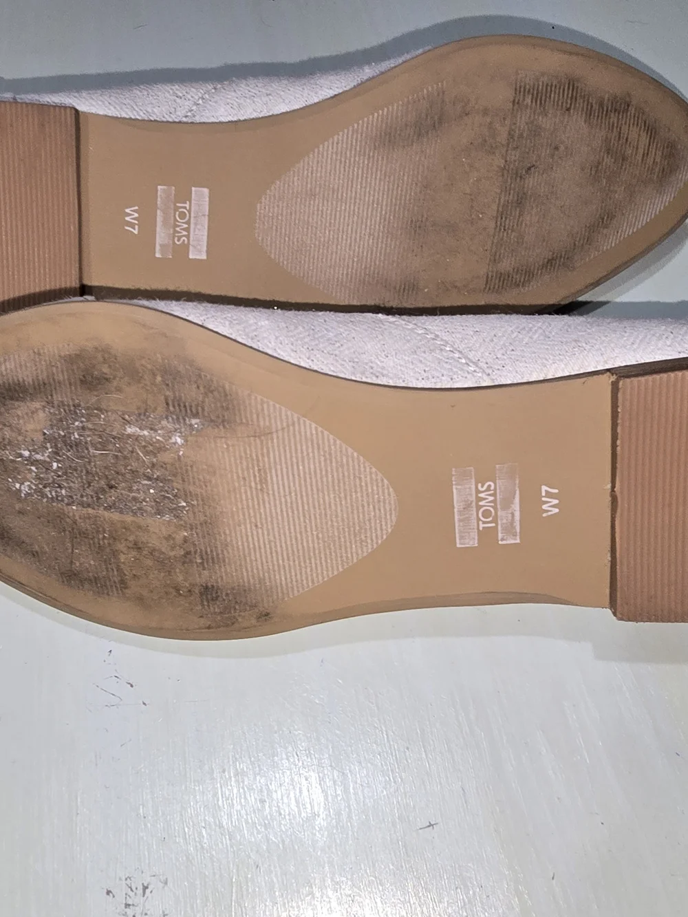 TOMS Women’s Size 7 Natural Cream Herringbone Woven Shimmer Ballet Flats